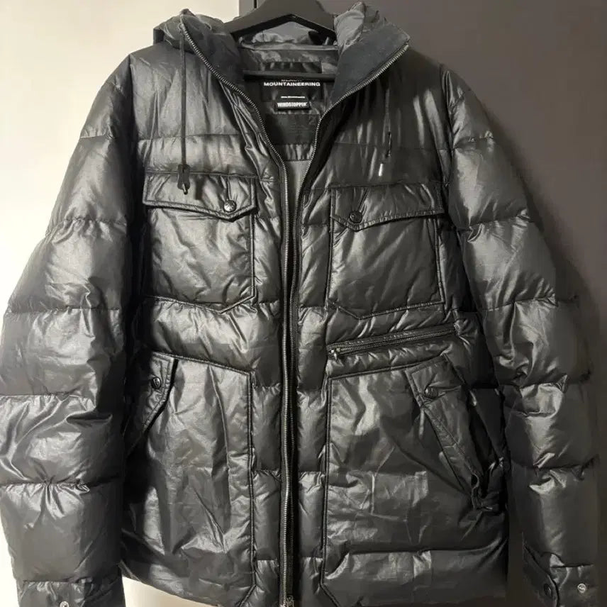 [BUNJANG] thePOOLaoyama x White Mountaineering Down Jacket / 화이트마운티니어링 더풀아오야마 다운 비즈빔 몽클레어