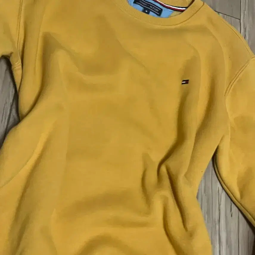 [BUNJANG] Tommy Hilfiger Sweatshirt Yellow / 타미힐피거 맨투맨 옐로우