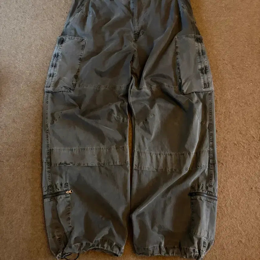 [BUNJANG] HAECHI ROOM Dyed Cargo Pants Charcoal Size 4 / 해칭룸 집카고 다이드 차콜 4사이즈