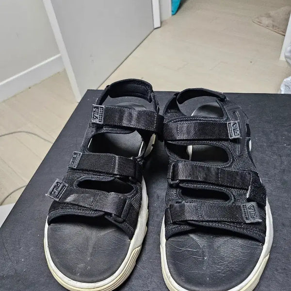 [BUNJANG] FILA Black Sandals 280mm / 휠라 블랙 샌들 280mm 상태매우좋음