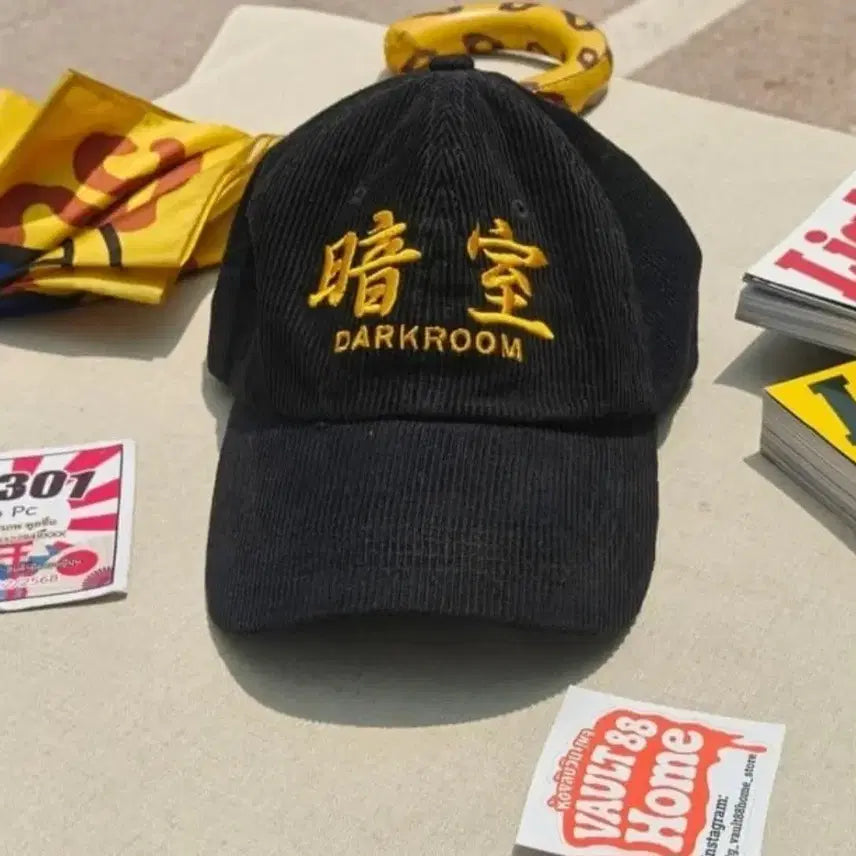 [BUNJANG] DARK ROOM x CÎROC Corduroy Ball Cap Black / 다크룸 시바스리갈 코듀로이 볼캡 블랙