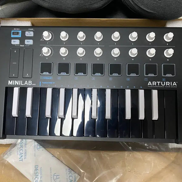 [BUNJANG] Arturia Minilab Mk2 Controller Keyboard / Arturia minilab mk2