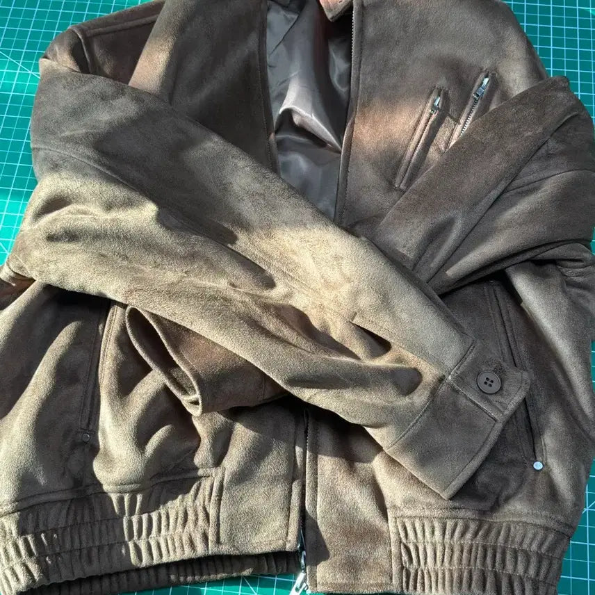 [BUNJANG] Aless Suede Jacket / Aless 스웨이드 자켓 팔아요