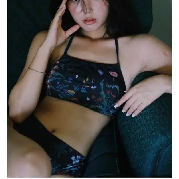 [BUNJANG] Embroidered Insect & Flower Pattern Bikini Set / 한땀한땀 초충도 비키니