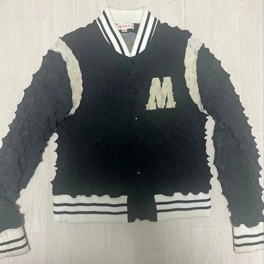 [BUNJANG] Masu 22AW Spiky Stadium Jacket / Masu 22aw 스파이키 스타디움 자켓