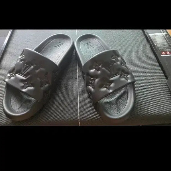 [BUNJANG] Louis Vuitton Montaigne Mules Black / 루이비통 몽테뉴 뮬 블랙 정품