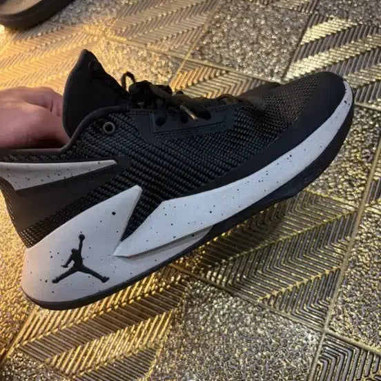 [BUNJANG] Nike Basketball Shoes (275mm) / 나이키 농구화275