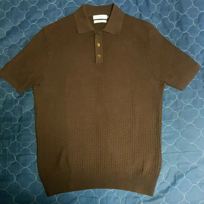 [BUNJANG] Ollejen Premium Cotton Embossing Pattern Short Sleeve Polo Knit - Brown (M) / 올젠 SS시즌 프리미엄 코튼 엠보싱패턴 반팔 카라 니트 브라운 (M)
