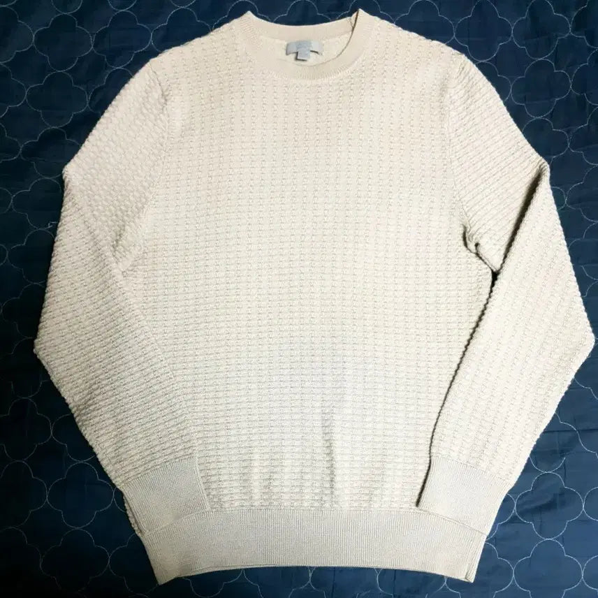 [BUNJANG] COS Waffle Roundneck Knit Sweater Sand Beige / COS 와플 라운드넥 니트 스웨터 샌드베이지 (S)