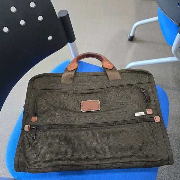 [BUNJANG] Tumi 26101ESH Alpha Slim Deluxe Portfolio Leather Briefcase / 투미 26101ESH 알파 슬림 디럭스 포트폴리오