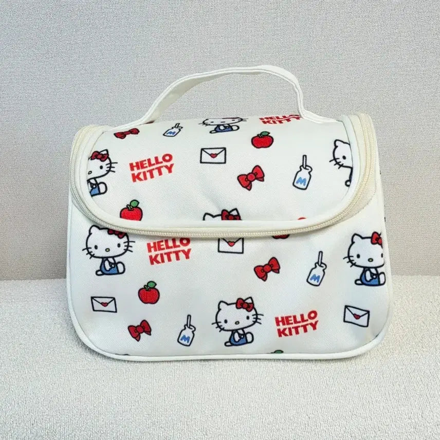 [BUNJANG] Hello Kitty Cosmetic Pouch / 헬로키티 화장품 파우치