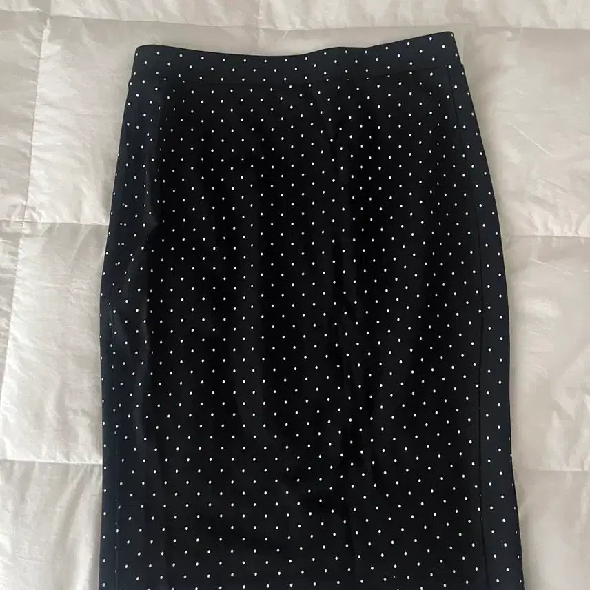 [BUNJANG] Uniqlo Polka Dot Skirt / (새상품)유니클로 땡땡이 스커트