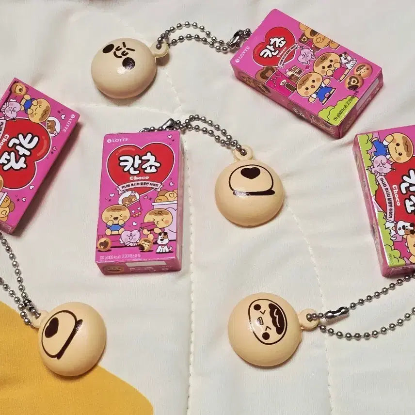 [BUNJANG] Lotte Choco-Choco Mini Keychain / 롯데 칸쵸 미니어쳐 키링