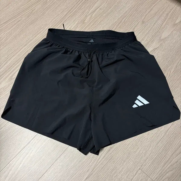 [BUNJANG] Adidas Climacool+ 2 Pocket Shorts (Size M3) / 아디다스 클라이마쿨+ 2 포켓 쇼츠 (KE8211 m3 사이즈)