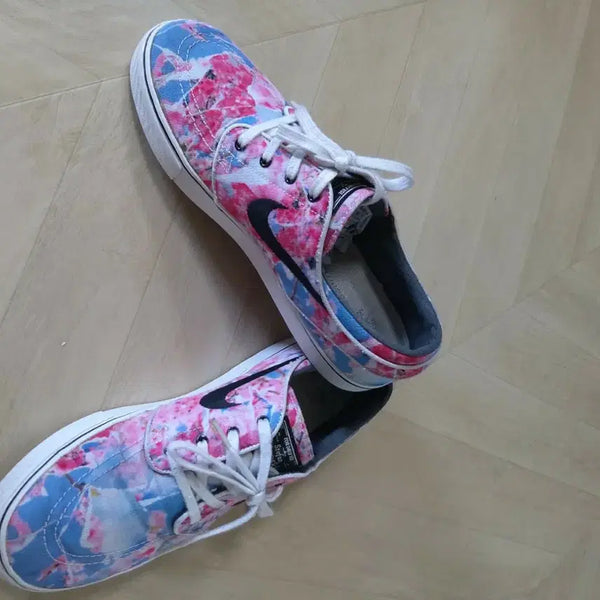[BUNJANG] Nike Zoom Stefan Janoski Flower Sneakers / N 나이키 줌 스테판 야노스키 플라워 255