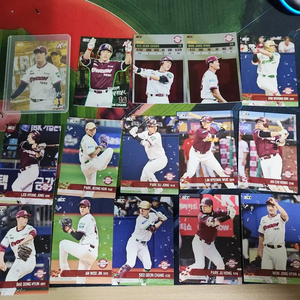 [BUNJANG] 2026 KBO Plus Ahn Woo-jin Parallel Card Bundle / 2026 KBO 플러스 안우진페러렐+키움일괄