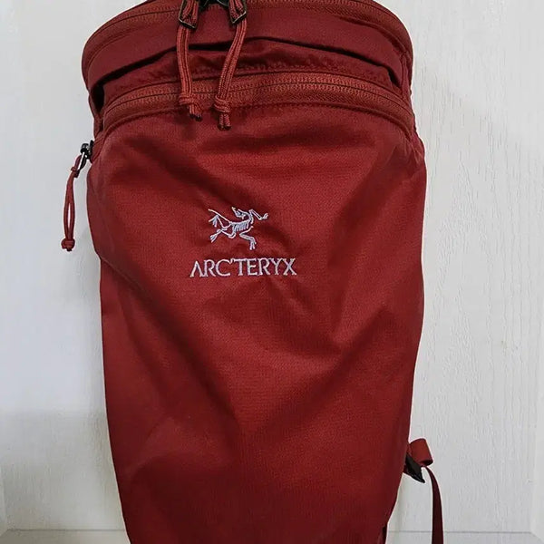 [BUNJANG] Arc'teryx Index 15 Red Backpack / 아크테릭스 인덱스 15 레드 백팩