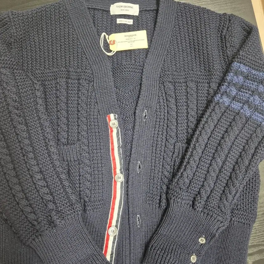 [BUNJANG] Thom Browne Aran Cable Knit Cardigan Navy Size 4 / 톰브라운 아란케이블 니트 가디건(네이비,4사이즈)