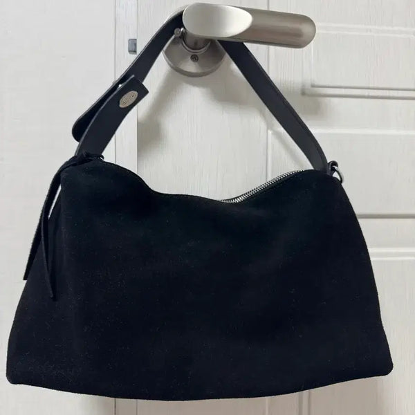 [BUNJANG] Black Suede Cowhide Shoulder Bag / 블랙 스웨이드 소가죽 숄더백
