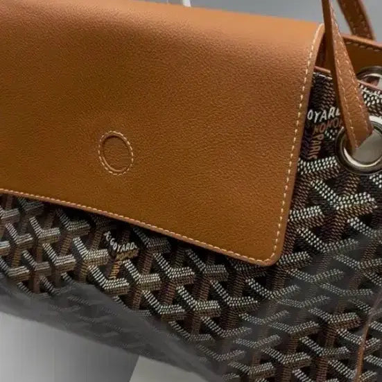 [BUNJANG] Lightweight Brown Shoulder Bag / 가벼운  브라운 숄더백