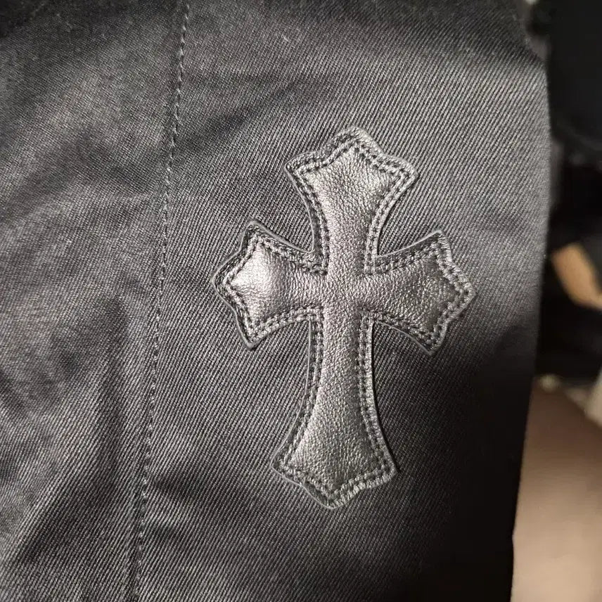 [BUNJANG] Chrome Hearts Leather Patch Jeans / 크롬하츠 레더패치 진 30