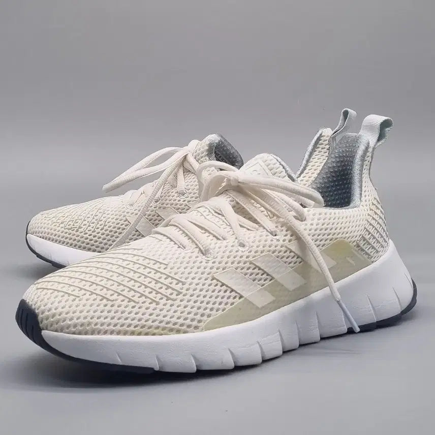 [BUNJANG] Adidas Asweego Women's Sneakers 230 / q 아디다스 아스웨고 여성운동화230