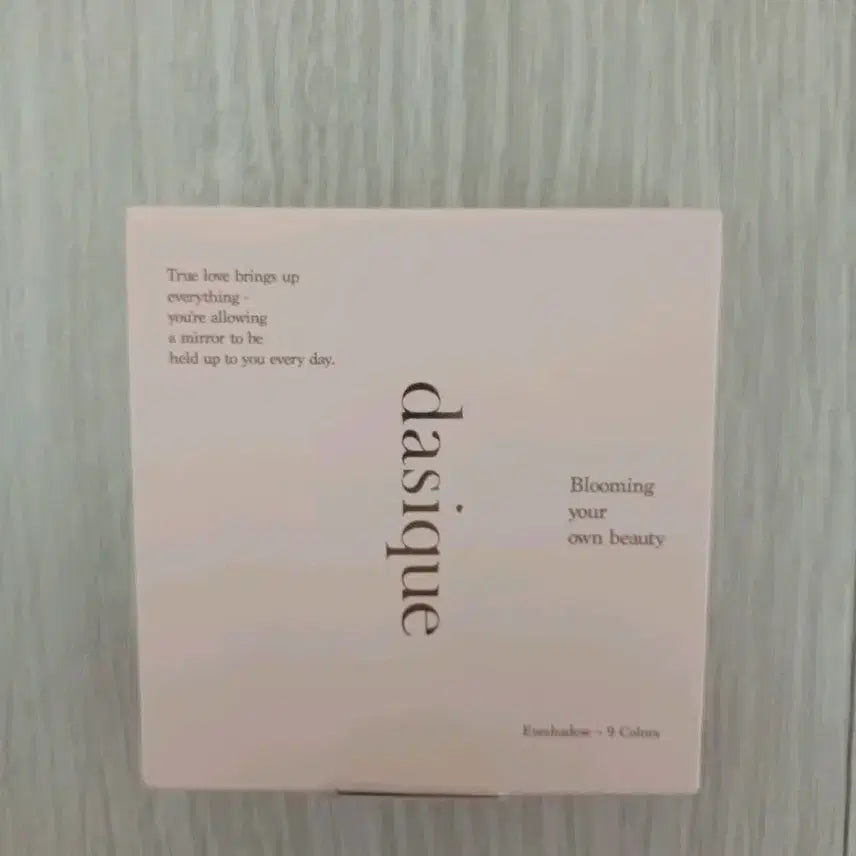 [BUNJANG] Dasique Sugar Brownie Eyeshadow Palette / 데이지크 슈가 브라우니 아이섀도우 팔레트 새상품