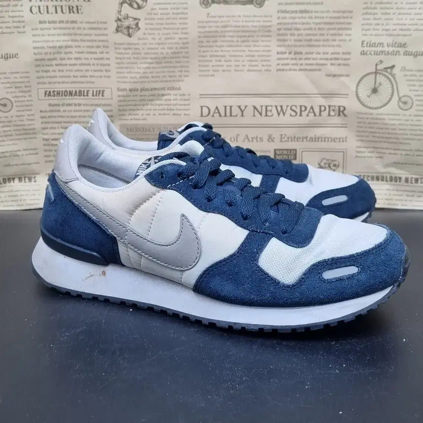[BUNJANG] Nike Air Vortex Navy Sneakers 250 / 나이키 에어볼텍스 네이비 운동화 250