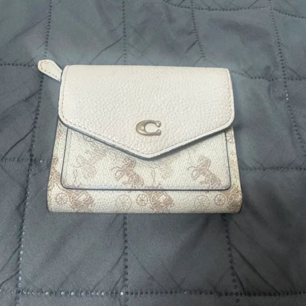 [BUNJANG] Coach C Logo Long Wallet Beige / 코치 C 로고 장지갑 베이지