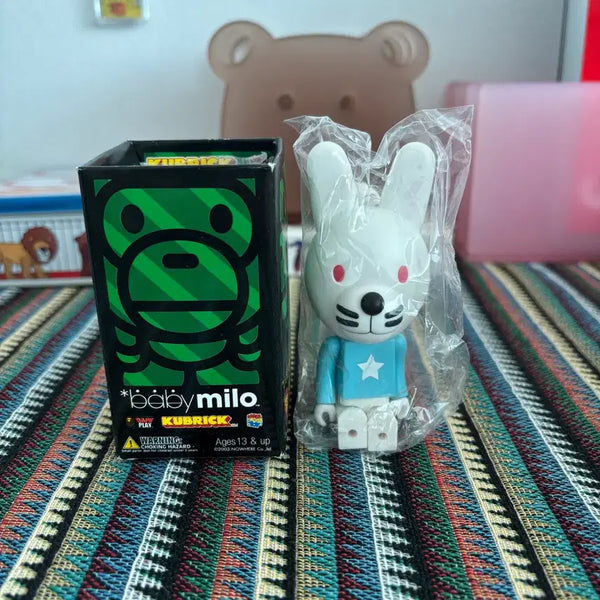 [BUNJANG] BAPE Baby Milo Kubrick Figure / 베이프 베이비마일로 큐브릭 피규어