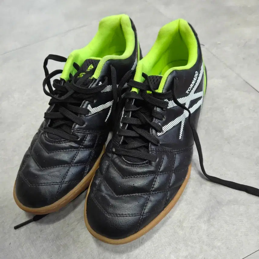 [BUNJANG] Star Tornado Cowhide Shoes / 스타 토네이도   소가죽 TF   픗살화 260