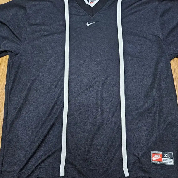 [BUNJANG] Nike V-Neck Short Sleeve T-Shirt / 나이키 브이넥 반팔
