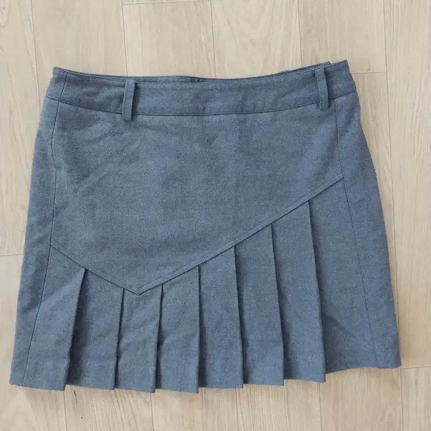 [BUNJANG] Disney Golf Skirt Warm Poly Skirt / 18.디즈니 골프치마 골프스커트. 폴리 따뜻 28인치
