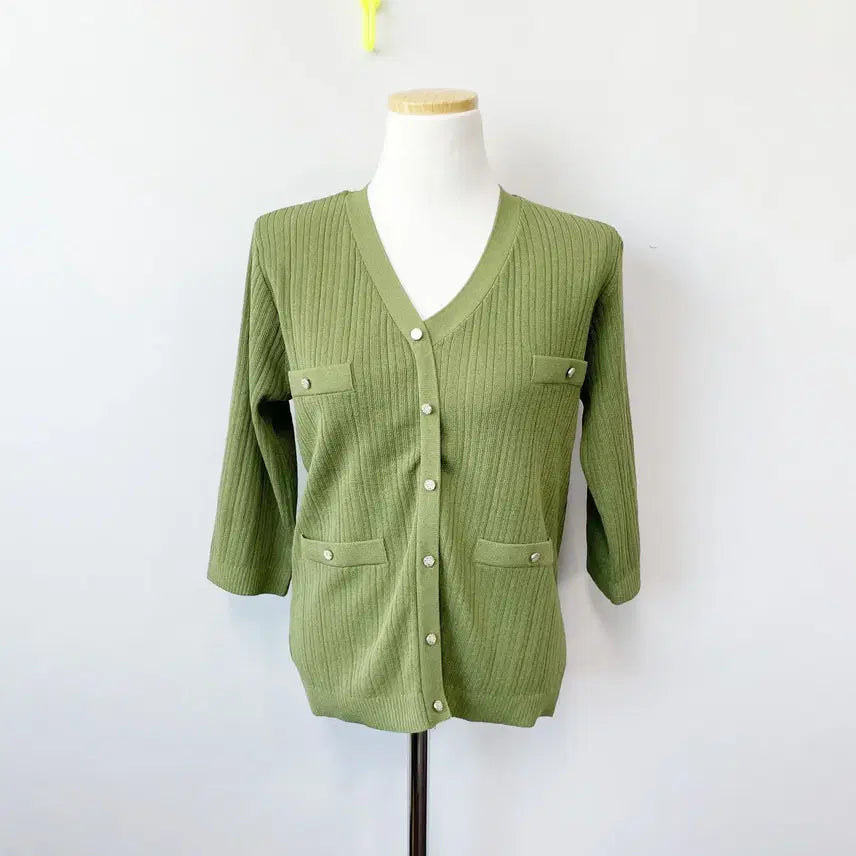 [BUNJANG] Jiverny 2024 Olive Cardigan (Size 66) / 지베르니 2024 가디건 올리브 66 진스센스