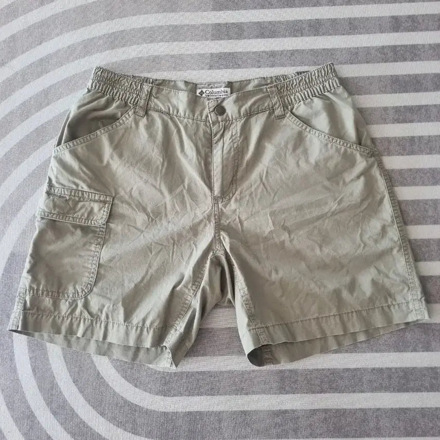 [BUNJANG] Columbia Women's Cargo Shorts (Size S) / 컬럼비아 카고 여성 반바지