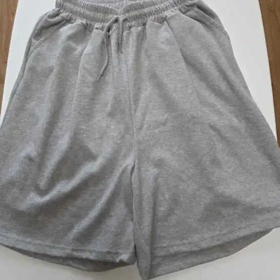 [BUNJANG] Men's Grey Jogger Shorts / 회색 반바지 밴딩 트레이닝 바지