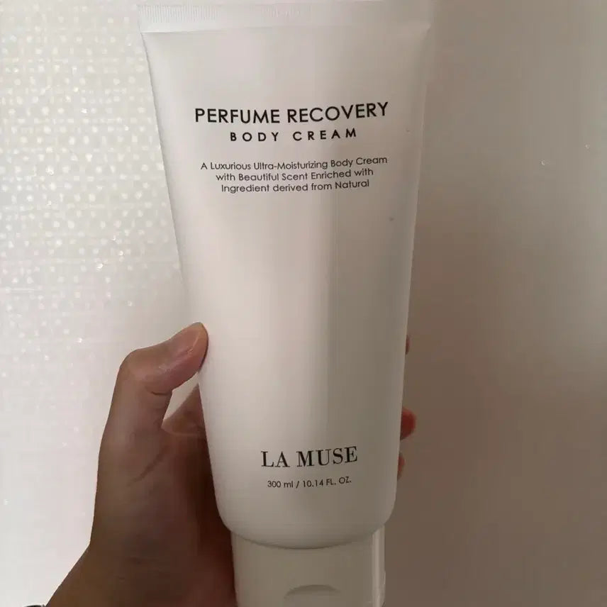 [BUNJANG] LAMUSE Perfume Recovery Body Cream 300ml / 라뮤즈 퍼퓸 리커버리 바디 크림 300ml