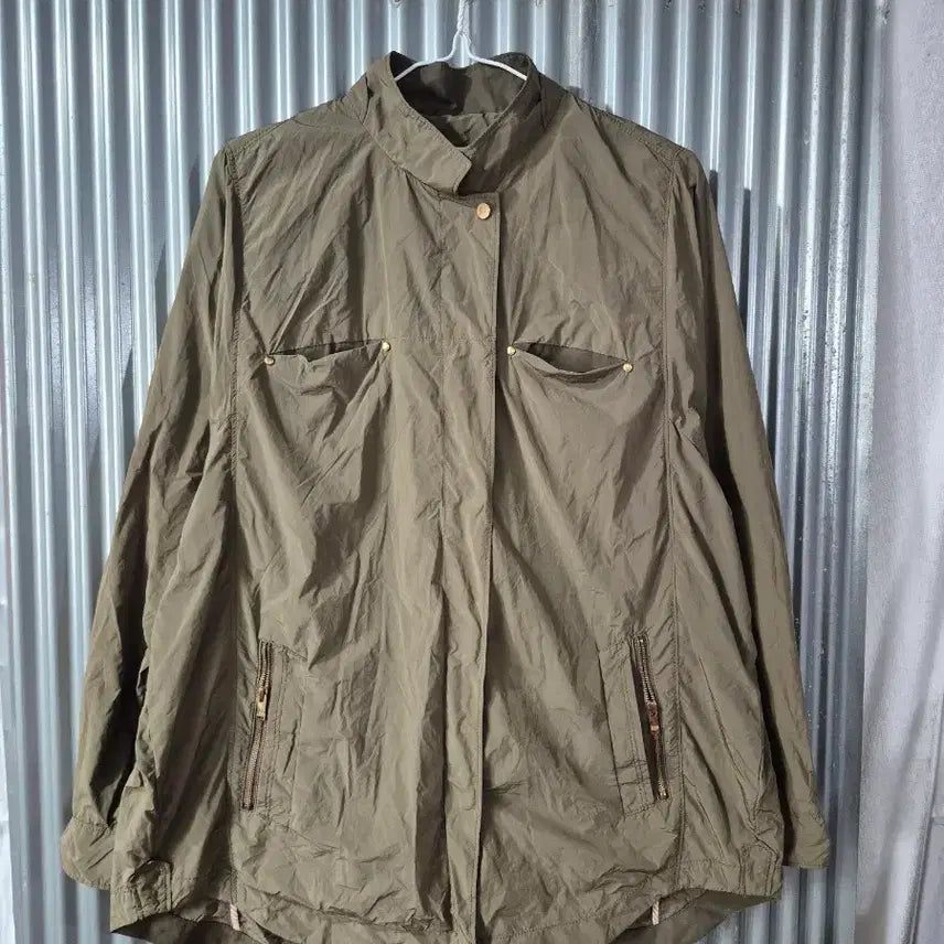 [BUNJANG] Beanpole Women's Khaki Windbreaker Jacket Size 100 / 100 빈폴 여성 카키색 바람막이 자켓