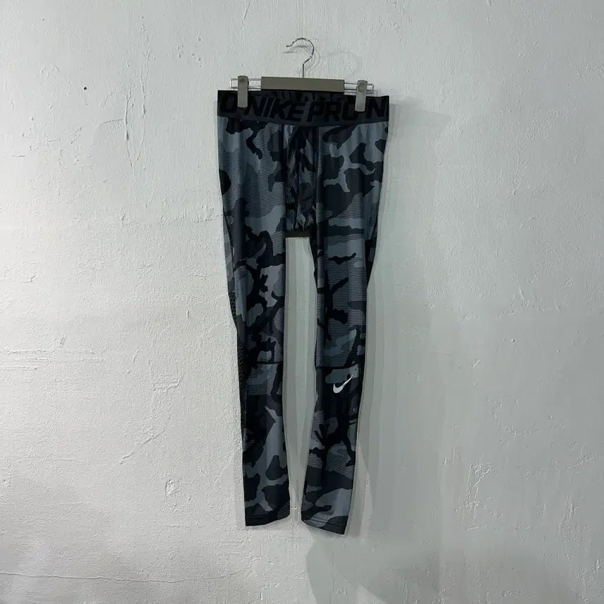 [BUNJANG] Nike Pro Camo Leggings Pants L / 나이키 프로 카모 레깅스팬츠 100-105