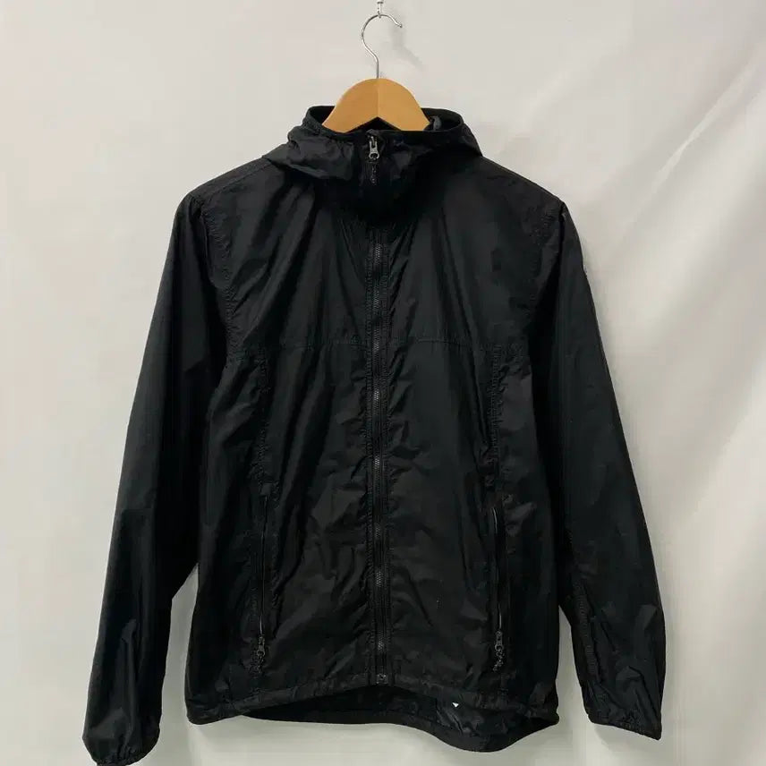 [BUNJANG] Adidas Black Hooded Windbreaker Jacket 95 / 264. 아디다스 블랙 후드 바람막이 자켓95