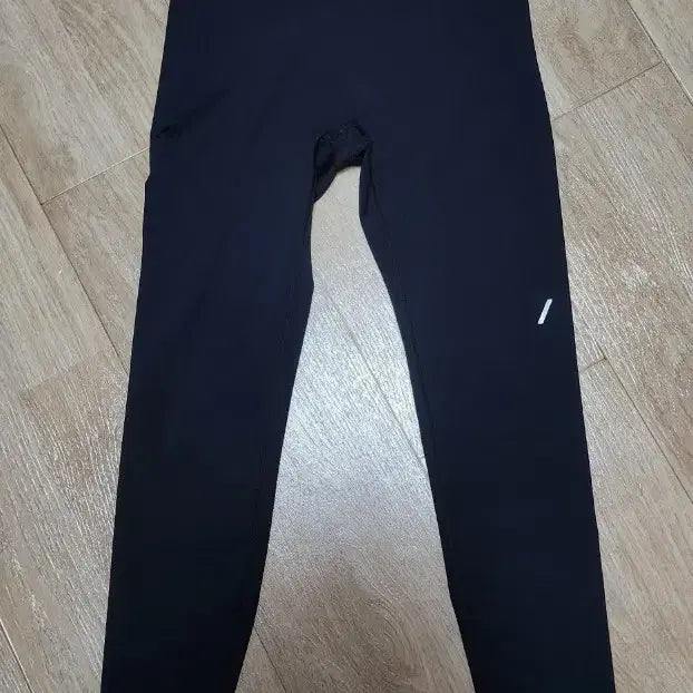 [BUNJANG] STL Black Leggings / [L]STL 레깅스/요가복헬스복운동복