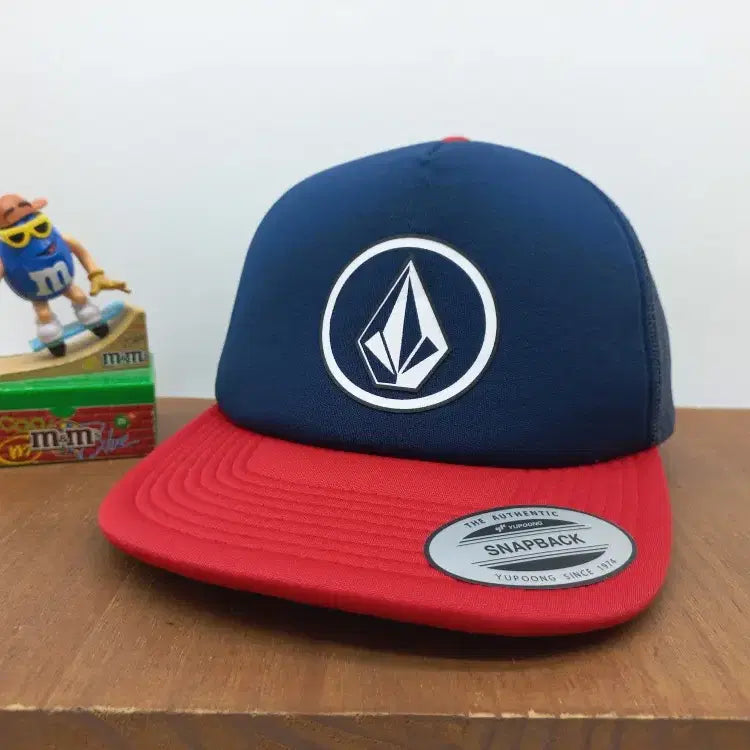 [BUNJANG] Volcom Full Frontal Cheese Trucker Mesh Snapback Baseball Cap Navy Red / 볼컴 풀 프론탈 치즈 트러커 메쉬캡 스냅백 야구모자 네이비 레드