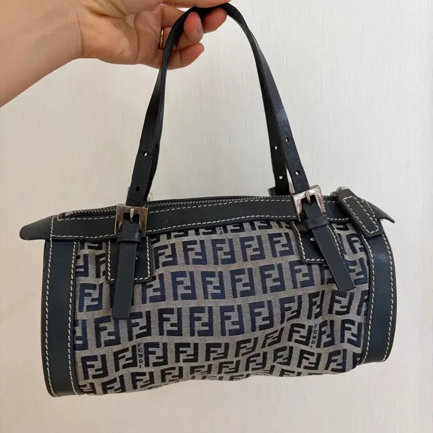[BUNJANG] Fendi Zucchino Barrel Bag / (정품)펜디 주카 가방 원통백 FF로고
