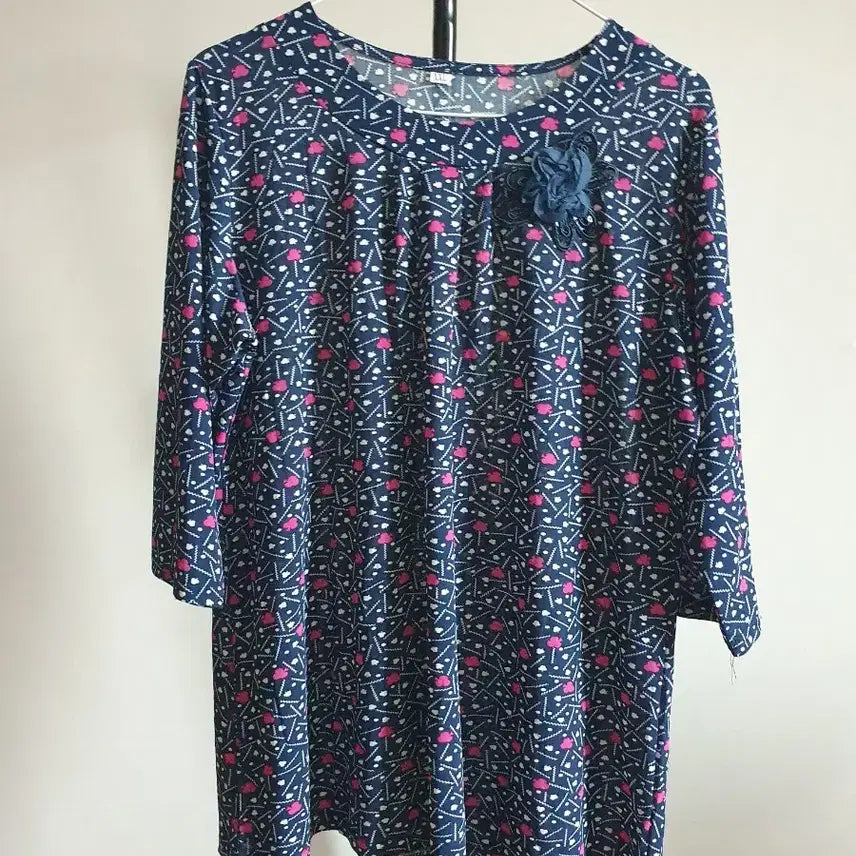 [BUNJANG] Navy Pattern T-shirt XXL / (새상품)네이비 패턴 여성 티셔츠 XXL