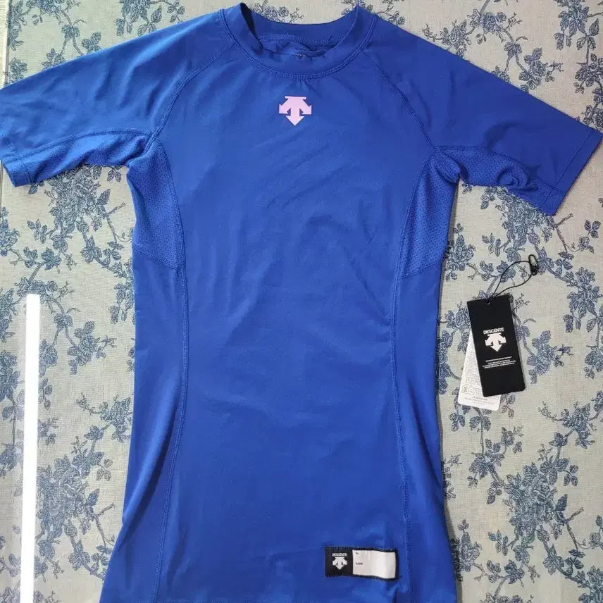 [BUNJANG] Descente Compression Short Sleeve T-Shirt (Authentic) / 데상트 컴프레이션 반팔(정품)