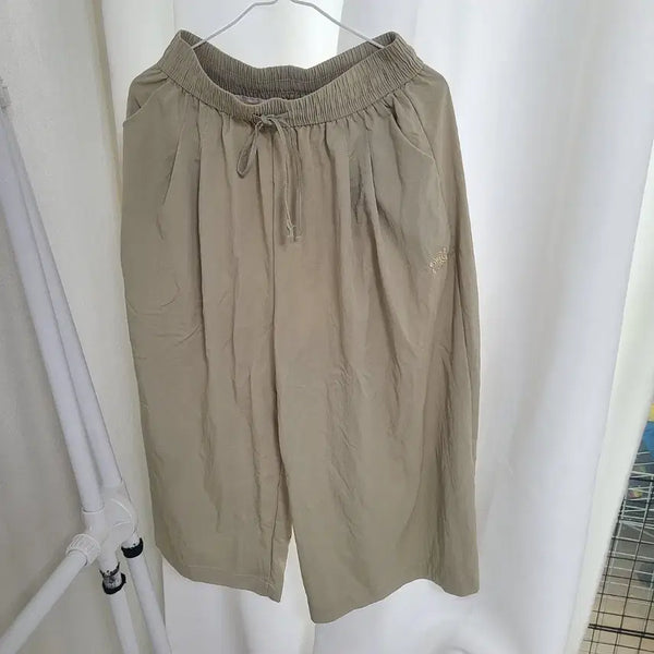 [BUNJANG] Celine 7-Part Beige Pants New / 셀린느바지7부베이지새상품