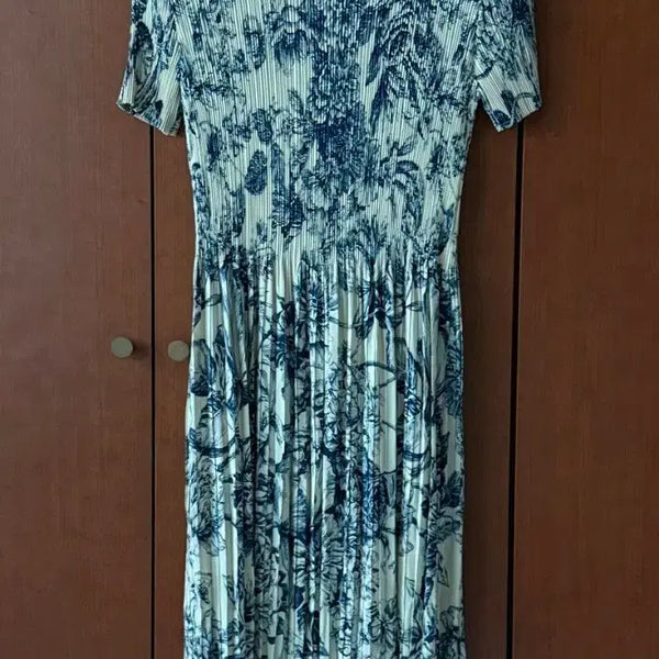 [BUNJANG] Pleated Floral Pattern Dress / 플리츠 원피스