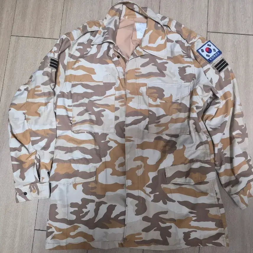 [BUNJANG] Zaitun Desert Camouflage Parka - Size 100 / 자이툰 사막복 야상 100사이즈 판매합니다