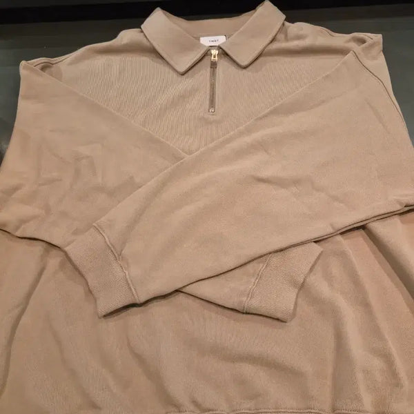 [BUNJANG] Half-Zip Sweatshirt / 티셔츠 판매합니다!~