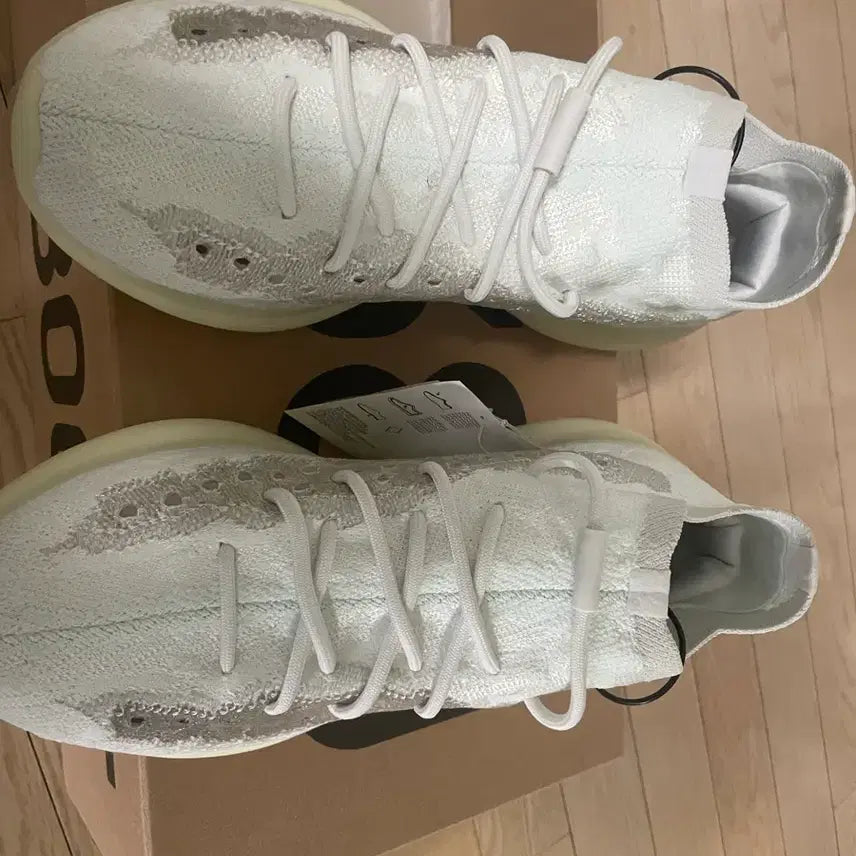 [BUNJANG] Adidas Yeezy Boost 380 Calcite Glow / [새상품 280]아디다스 이지부스트 380 칼사이트 글로우